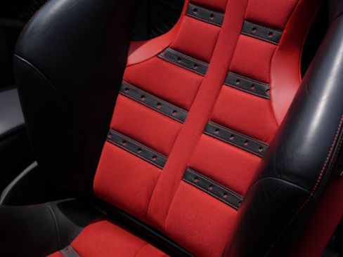 Used 2019 Ferrari 488 Spider RWD image 17