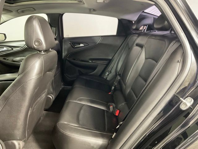 Used 2017 Chevrolet Malibu LT w/ Leather Package FWD image 24