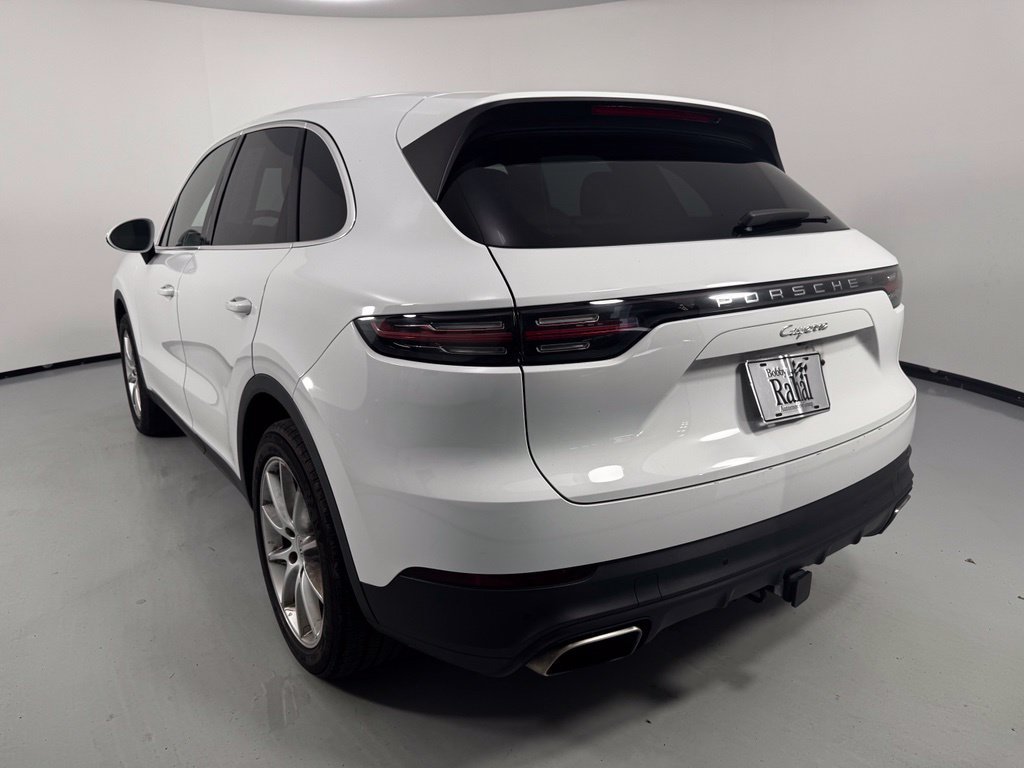 Used 2022 Porsche Cayenne AWD/4WD image 5