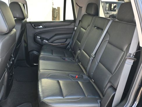 Used 2018 Chevrolet Tahoe LT image 16