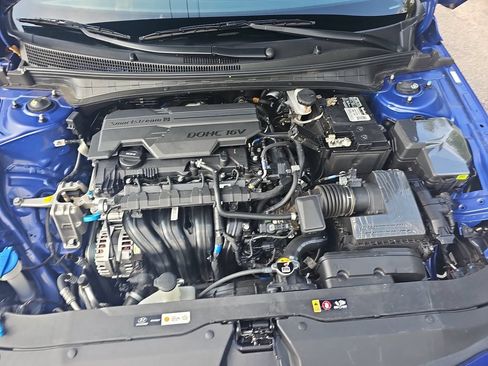 Certified 2025 Hyundai Elantra SEL FWD image 25