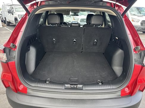 Used 2020 Ford Escape SEL FWD image 13
