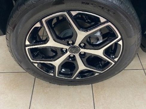 Used 2025 Jeep Compass Limited AWD/4WD image 25