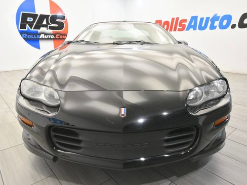 Used 1998 Chevrolet Camaro Z28 w/ Preferred Equipment Group 2 RWD image 8