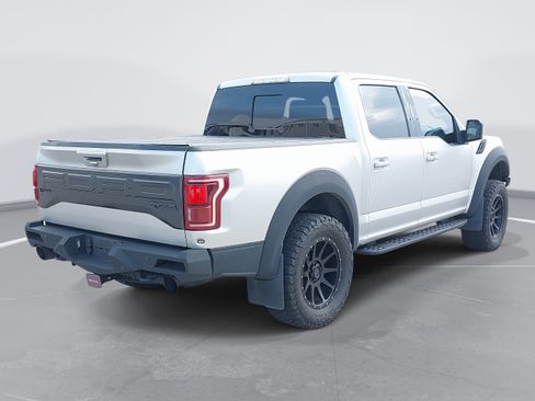 Used 2018 Ford F150 Raptor w/ Equipment Group 802A Luxury image 5