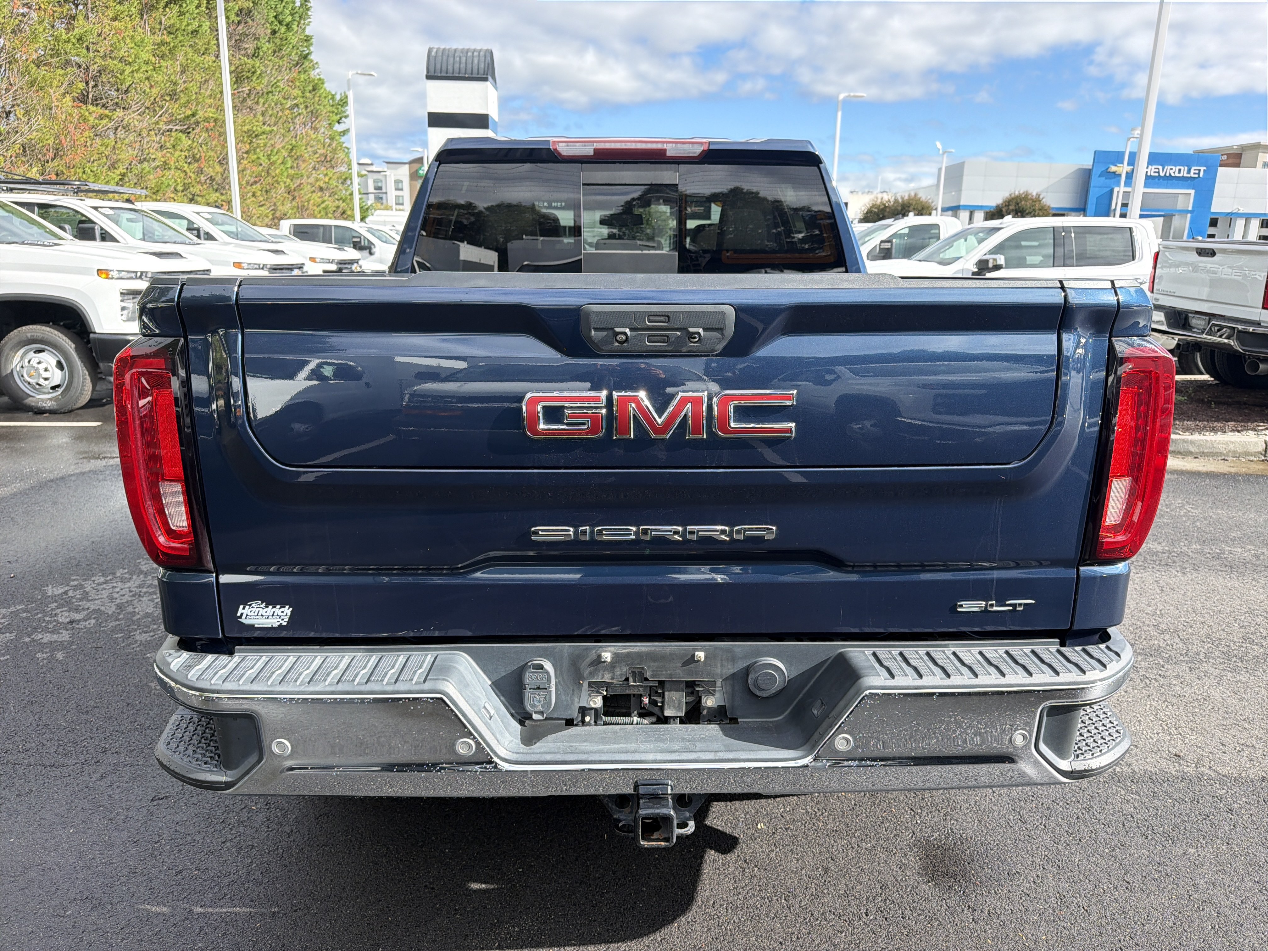 Used 2020 GMC Sierra 1500 SLT w/ SLT Premium Plus Package AWD/4WD image 10
