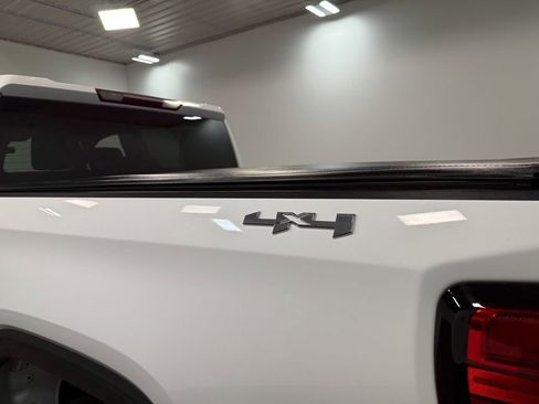 Used 2022 GMC Sierra 1500 Elevation AWD/4WD image 55