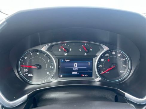 Used 2019 Chevrolet Equinox LT image 20