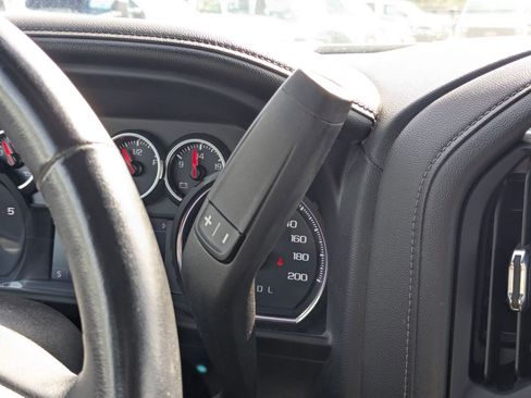 Used 2022 Chevrolet Silverado 3500 LTZ image 24