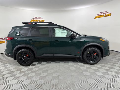 New 2026 Nissan Rogue Rock Creek image 8