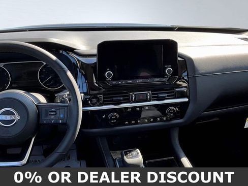 New 2025 Nissan Pathfinder SV w/ Black Appearance Package image 6