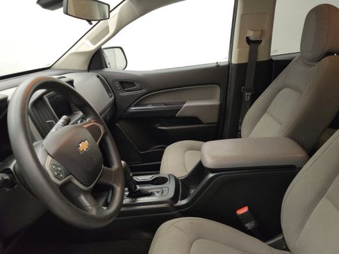 Used 2020 Chevrolet Colorado W/T w/ WT Convenience Package image 17