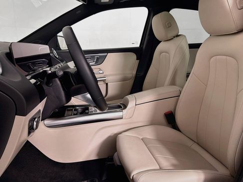 Certified 2026 Mercedes-Benz GLA 250 image 18