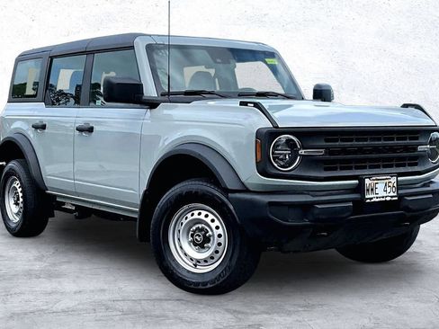 Used 2023 Ford Bronco 4-Door image 11