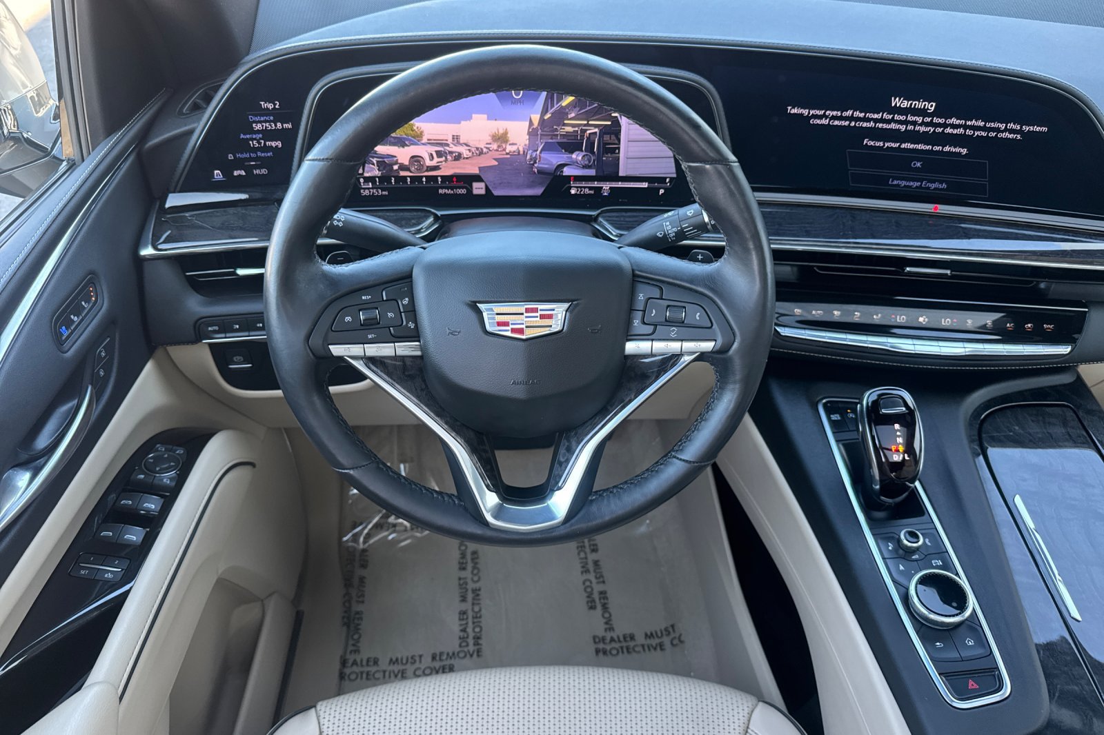 Certified 2023 Cadillac Escalade Premium Luxury AWD/4WD image 15