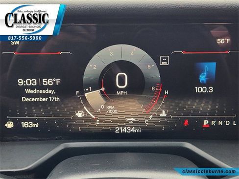 Used 2025 GMC Acadia Elevation image 19