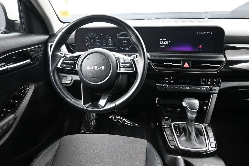 Certified 2024 Kia Seltos S AWD/4WD image 18
