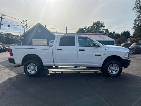 Used 2018 RAM 2500 Tradesman w/ Snow Chief Group image 7