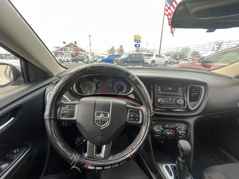 Used 2015 Dodge Dart SXT image 11