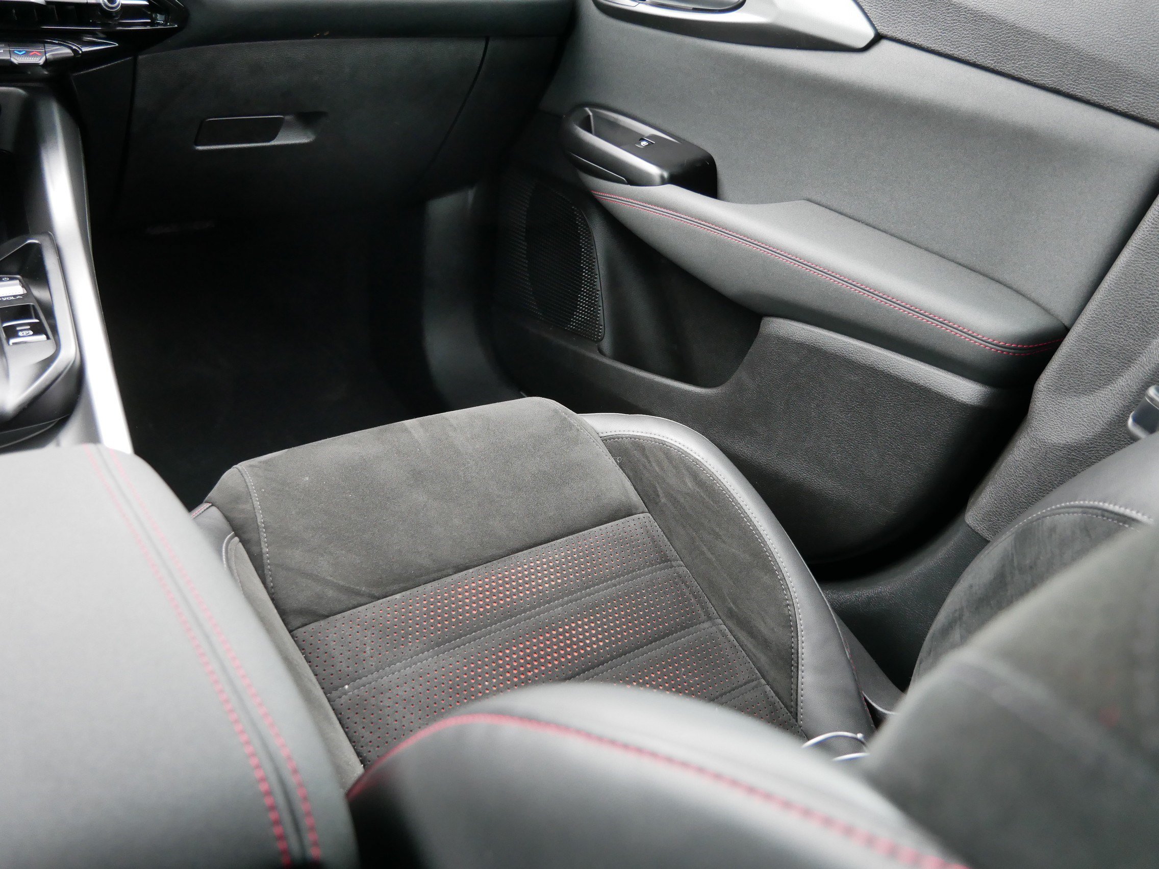 Used 2024 Dodge Hornet R/T AWD/4WD image 11