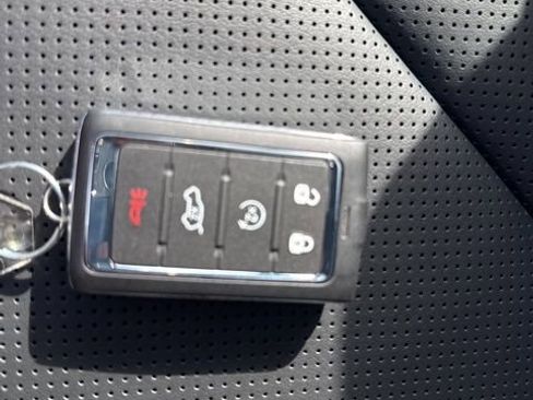 New 2026 Jeep Grand Cherokee L Limited image 30