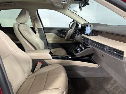 Used 2022 Lincoln Corsair Reserve w/ Equipment Group 201A image 28