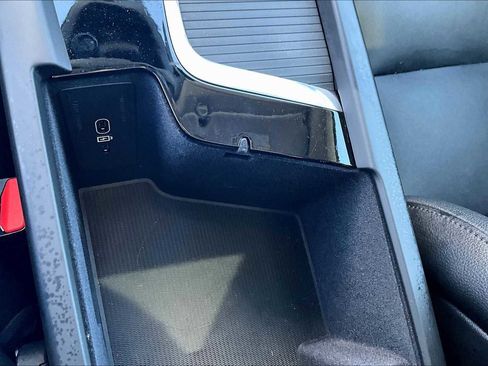 Used 2025 Volvo XC60 T8 Core w/ Protection Package Premier image 35