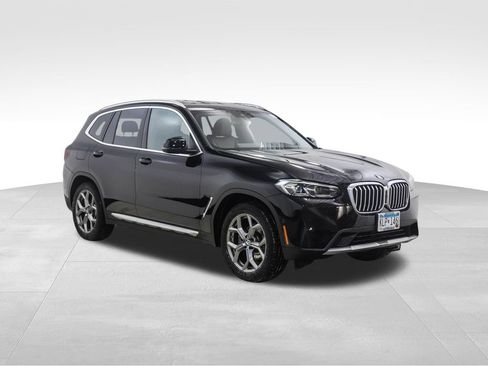 Used 2023 BMW X3 xDrive30i w/ Premium Package image 7