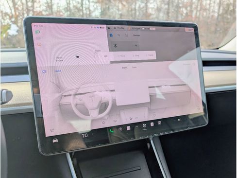 Used 2018 Tesla Model 3 Mid Range image 18