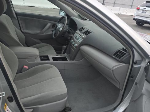 Used 2007 Toyota Camry LE image 10