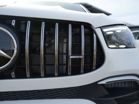 New 2026 Mercedes-Benz GLE 63 AMG S image 11