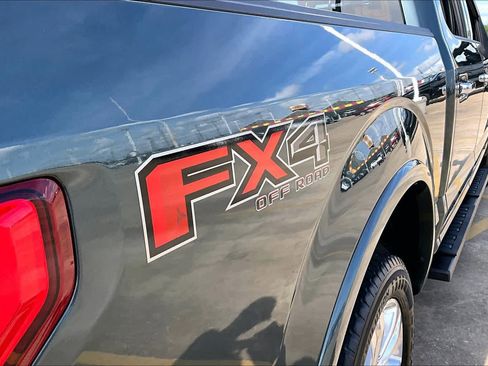 Used 2018 Ford F150 Lariat image 10