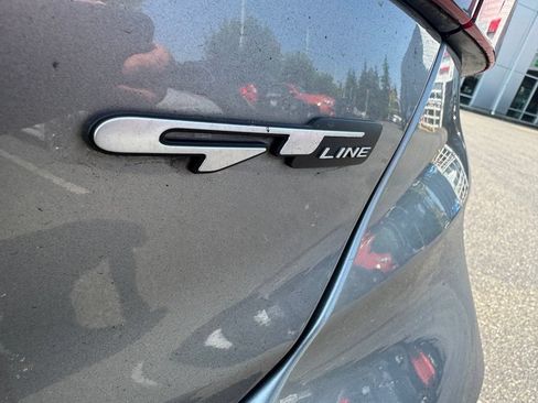 Used 2023 Kia Forte GT-Line w/ GT-Line Technology Package FWD image 6
