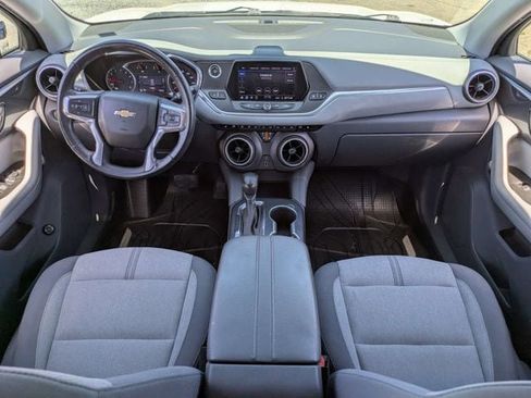 Used 2020 Chevrolet Blazer LT FWD image 16