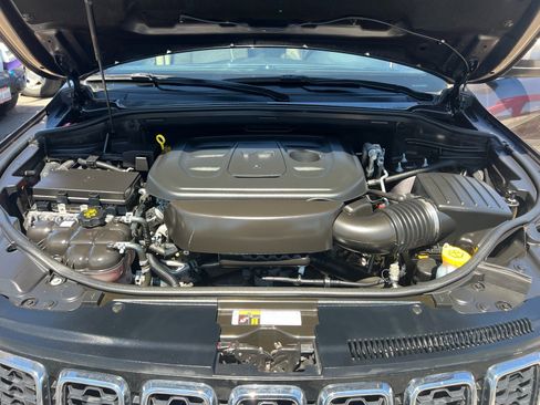Used 2021 Jeep Grand Cherokee Laredo RWD image 34