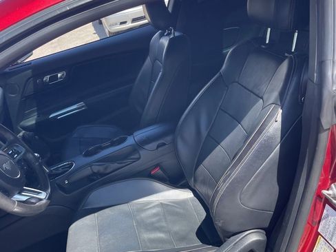 Used 2015 Ford Mustang GT Premium RWD image 5