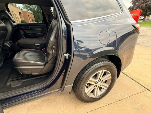 Used 2016 Chevrolet Traverse LT AWD/4WD image 24