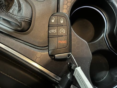 Used 2017 Dodge Challenger GT w/ Driver Convenience Group image 29