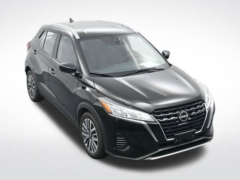 Used 2024 Nissan Kicks SV FWD image 23