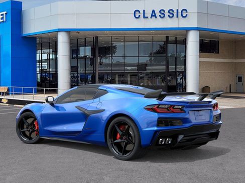 New 2026 Chevrolet Corvette E-Ray image 3