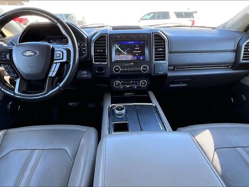 Used 2021 Ford Expedition Max Limited image 18