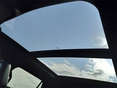 New 2025 Ford Expedition Max Platinum w/ Stealth Performance Package image 28