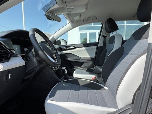 New 2025 Volkswagen Taos S image 15