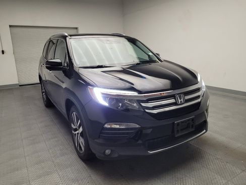 Used 2017 Honda Pilot Elite image 14