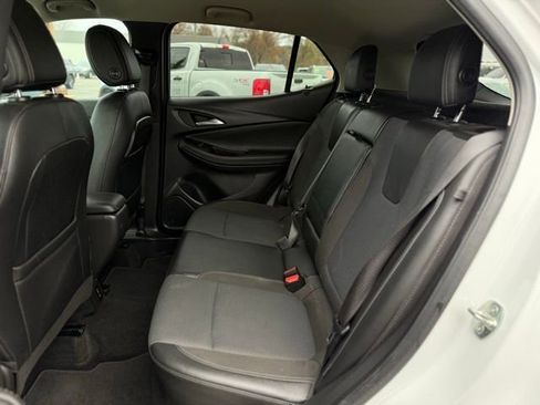 Used 2021 Buick Encore GX Select image 16