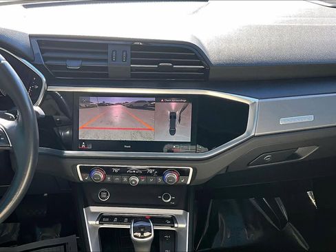 Used 2022 Audi Q3 2.0T Premium Plus image 7