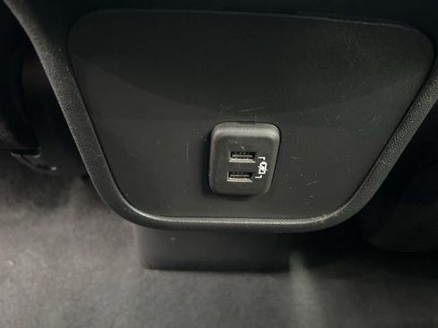 Used 2019 Chevrolet Equinox LS FWD image 19