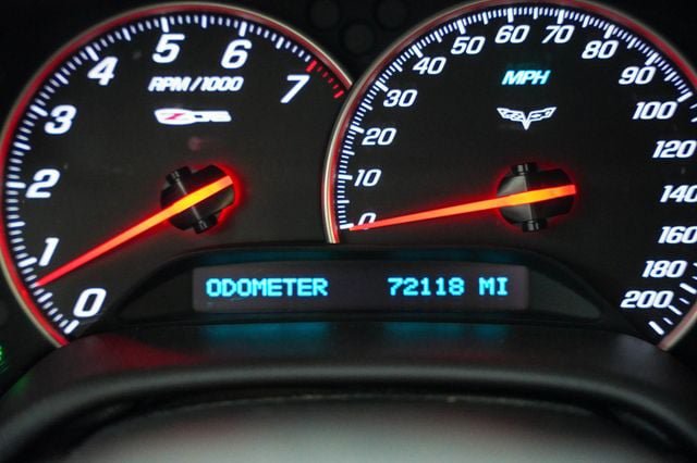 Used 2006 Chevrolet Corvette Z06 w/ Preferred Equipment Group RWD image 6