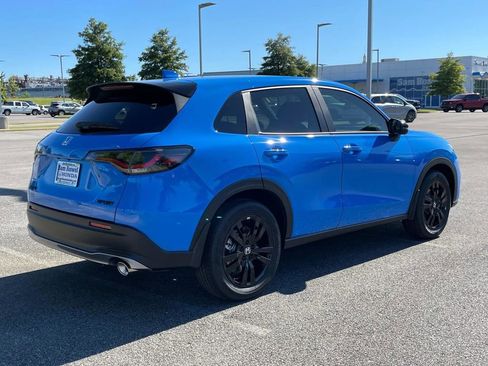 New 2026 Honda HR-V Sport image 3