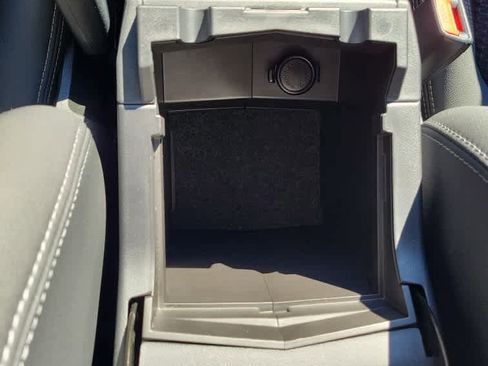 Used 2023 Subaru Forester Premium image 18